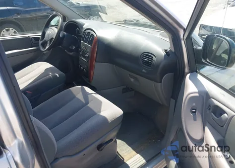 2007 Chrysler Town & Country from USA, damaged, VIN 1A4GJ45R17B188935